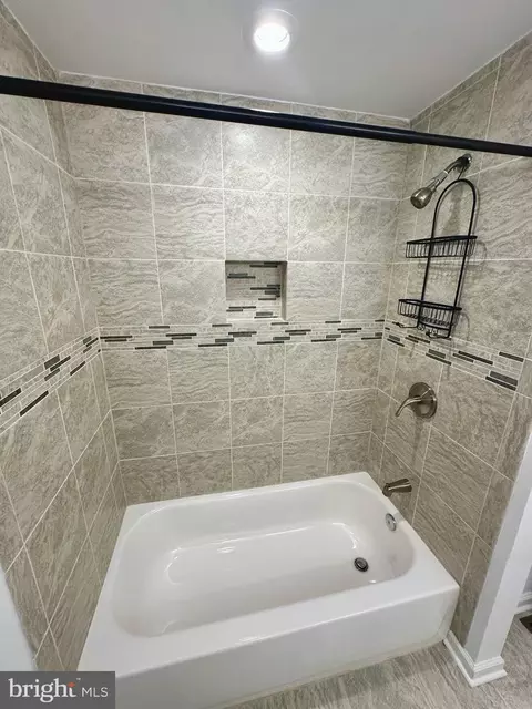 17025 Moss Side Ln #34, Olney, MD 20832 photo 22