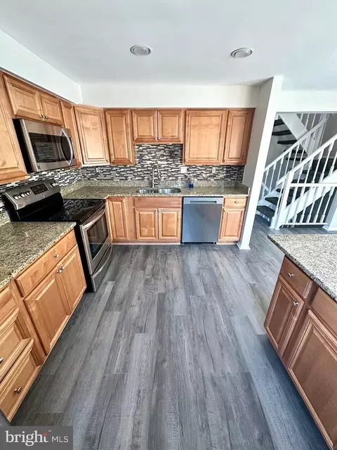 17025 Moss Side Ln #34, Olney, MD 20832 photo 9