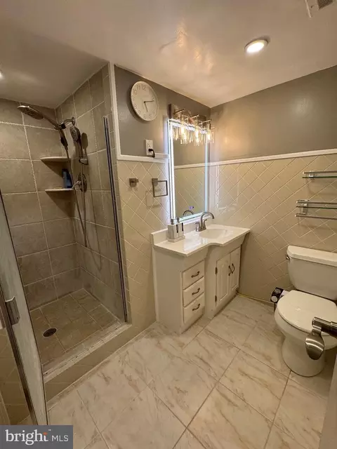 Bath - 4104 Delancy Dr, Silver Spring, MD 20906 photo 4 of 4