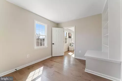 2308 Holly Spring Dr, Silver Spring, MD 20905 photo 20