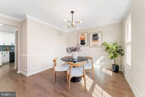 2308 Holly Spring Dr, Silver Spring, MD 20905 photo 11