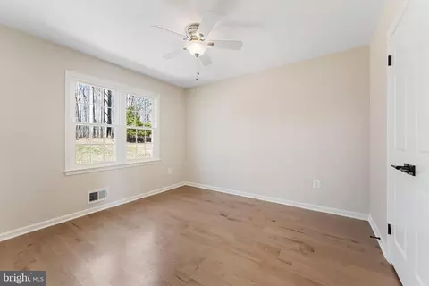 2308 Holly Spring Dr, Silver Spring, MD 20905 photo 23