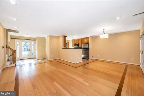 Living - 19805 Spurrier Ave, Poolesville, MD 20837 photo 4 of 13