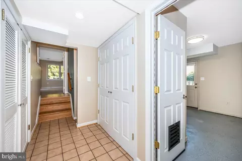 Entry Way - 19805 Spurrier Ave, Poolesville, MD 20837 photo 4 of 5