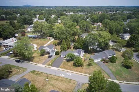 View/Area - 19805 Spurrier Ave, Poolesville, MD 20837 photo 4 of 4