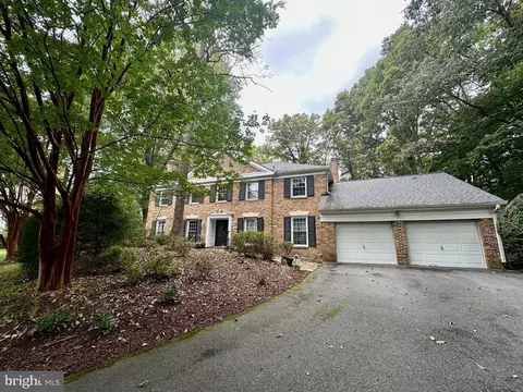 9313 Langford Ct, Potomac, MD 20854