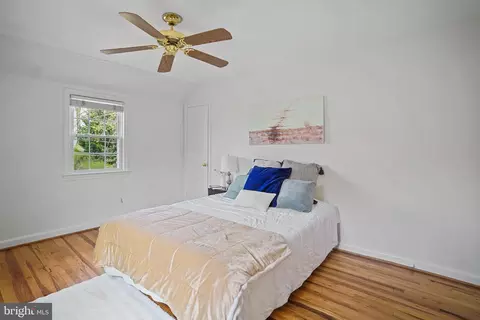 Bedroom - 322 Penwood Rd, Silver Spring, MD 20901 photo 1 of 3