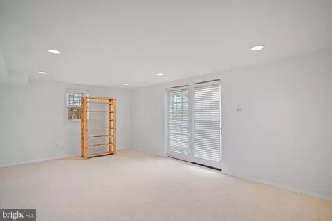 Other - 322 Penwood Rd, Silver Spring, MD 20901 photo 3 of 4