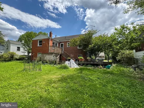 1615 Dublin Dr, Silver Spring, MD 20902 photo 8