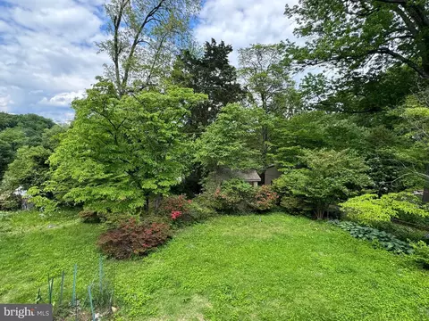 1615 Dublin Dr, Silver Spring, MD 20902 photo 7