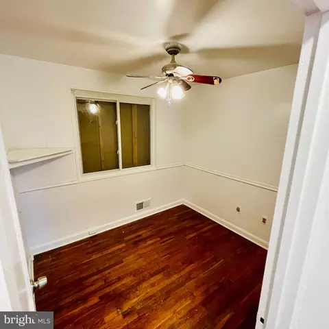 10812 Jewett St, Silver Spring, MD 20902 photo 9