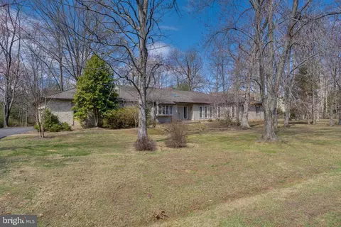 Other - 10108 Ormond Rd, Potomac, MD 20854 photo 2 of 6