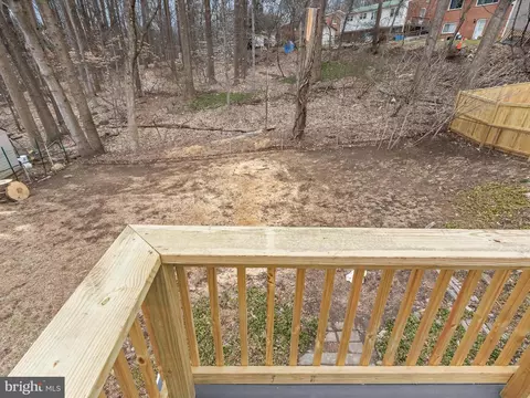 9748 Hedin Dr, Silver Spring, MD 20903 photo 10