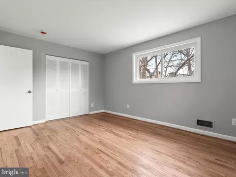 9748 Hedin Dr, Silver Spring, MD 20903 photo 27