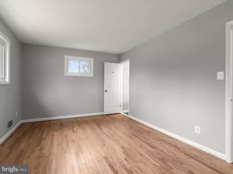 9748 Hedin Dr, Silver Spring, MD 20903 photo 25