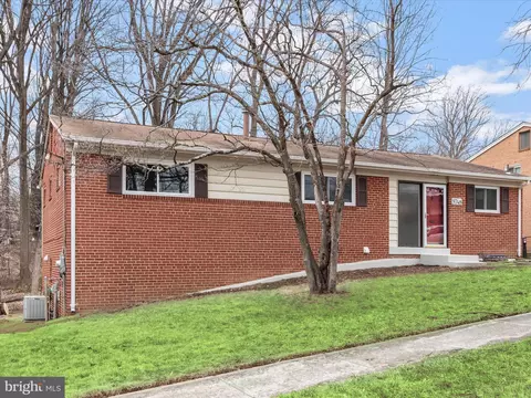 9748 Hedin Dr, Silver Spring, MD 20903