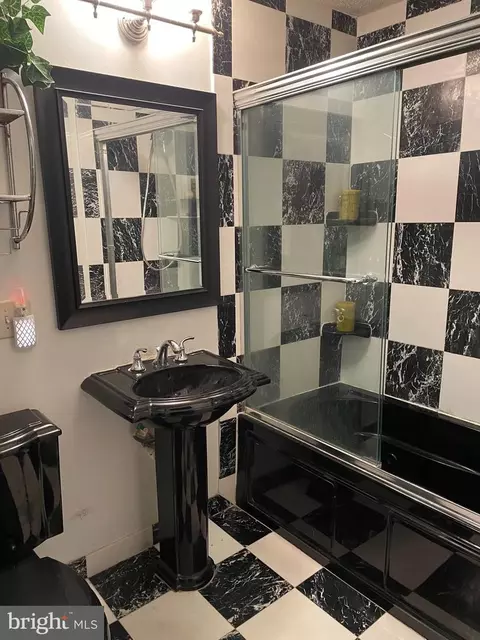 Bath - 2802 Clear Shot Dr #4-36, Silver Spring, MD 20906 photo 1 of 1