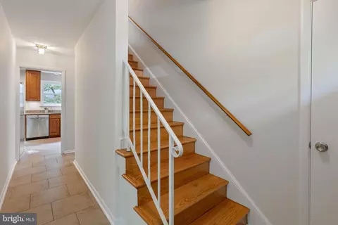 8800 2nd Ave, Silver Spring, MD 20910 photo 18