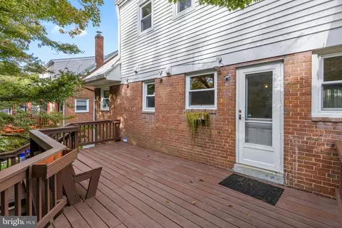 8800 2nd Ave, Silver Spring, MD 20910 photo 31