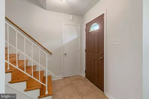 8800 2nd Ave, Silver Spring, MD 20910 photo 3