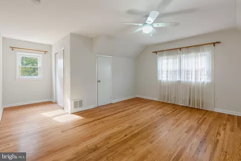8800 2nd Ave, Silver Spring, MD 20910 photo 22