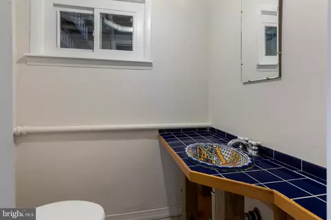 8800 2nd Ave, Silver Spring, MD 20910 photo 30