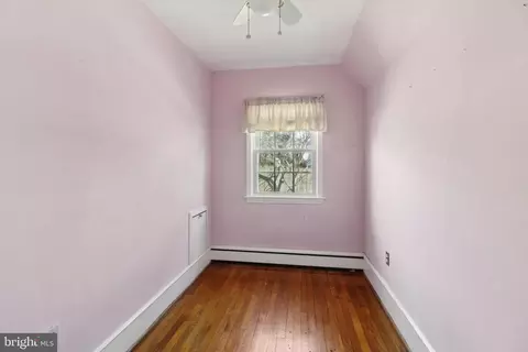 Bedroom - 14 Park Valley Rd, Silver Spring, MD 20910 photo 11 of 12