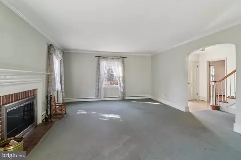 Living - 14 Park Valley Rd, Silver Spring, MD 20910 photo 5 of 5