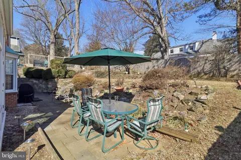 Exterior - 14 Park Valley Rd, Silver Spring, MD 20910 photo 10 of 13