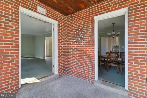 Exterior - 14 Park Valley Rd, Silver Spring, MD 20910 photo 6 of 13