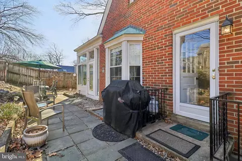 Exterior - 14 Park Valley Rd, Silver Spring, MD 20910 photo 12 of 13