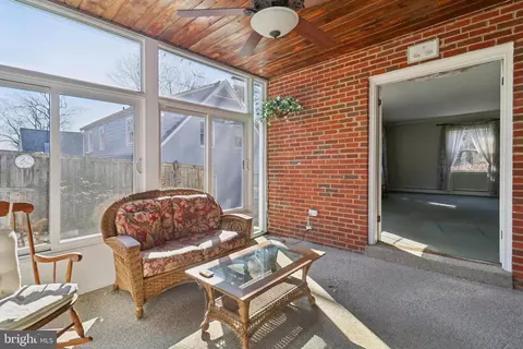 Entry Way - 14 Park Valley Rd, Silver Spring, MD 20910 photo 4 of 4