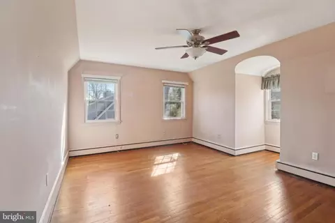 Bedroom - 14 Park Valley Rd, Silver Spring, MD 20910 photo 9 of 12