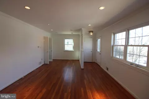 Living - 4416 Randolph Rd, Silver Spring, MD 20906 photo 2 of 4