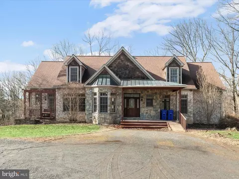 9955 Bellison Rd, Damascus, MD 20872