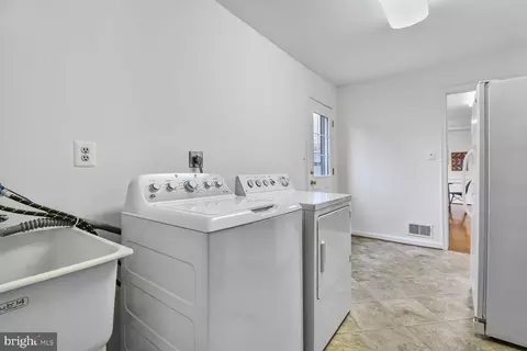 309 Notley Ct, Silver Spring, MD 20905 photo 32