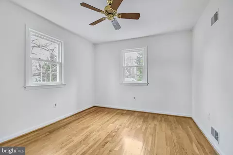 309 Notley Ct, Silver Spring, MD 20905 photo 17