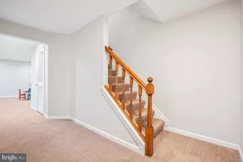 Entry Way - 1 Long Green Ct, Silver Spring, MD 20906 photo 7 of 8