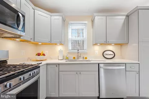 Kitchen - 1 Long Green Ct, Silver Spring, MD 20906 photo 2 of 4
