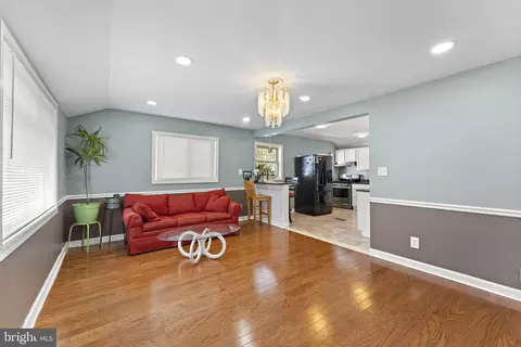 Living - 12911 Valleywood Dr, Silver Spring, MD 20906 photo 1 of 2