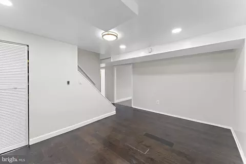 Living - 12911 Valleywood Dr, Silver Spring, MD 20906 photo 2 of 2