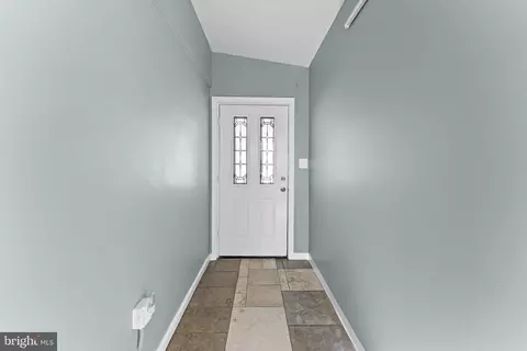 Entry Way - 12911 Valleywood Dr, Silver Spring, MD 20906 photo 2 of 7