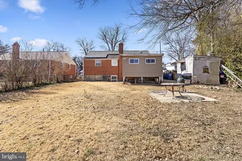 Exterior - 12911 Valleywood Dr, Silver Spring, MD 20906 photo 4 of 8