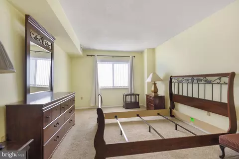 Bedroom - 15115 Interlachen Dr #3-125, Silver Spring, MD 20906 photo 1 of 2