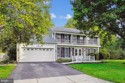 17348 Founders Mill Dr, Rockville, MD 20855
