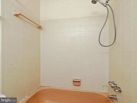 2112 Bucknell Ter #37, Silver Spring, MD 20902 photo 24