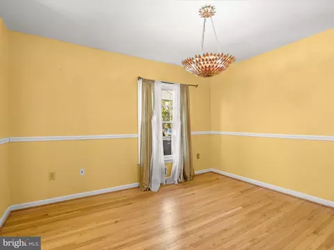 2112 Bucknell Ter #37, Silver Spring, MD 20902 photo 7