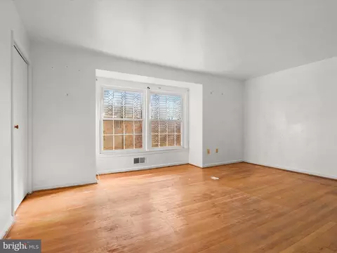2112 Bucknell Ter #37, Silver Spring, MD 20902 photo 15