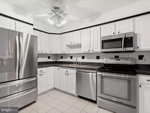 2112 Bucknell Ter #37, Silver Spring, MD 20902 photo 10