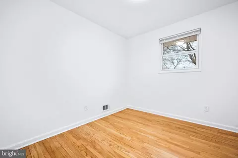 10702 Tenbrook Dr, Silver Spring, MD 20901 photo 18